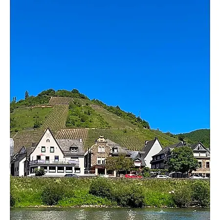 Feiden Garni Szálloda