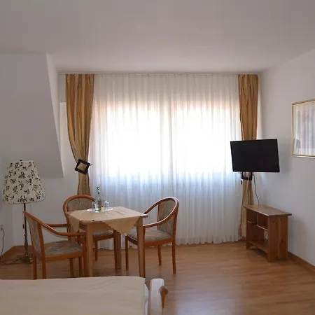 Feiden Garni 3*